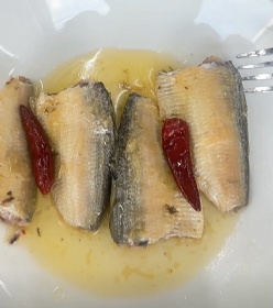 Canned Sardine in Vegetable Oil with Chili